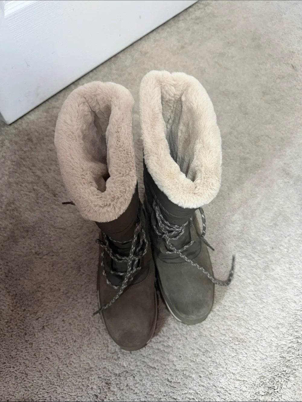 Timberland Tan  Winter Lace-Up Tall Boot with Cream Faux Fur Cuff  Waterproof